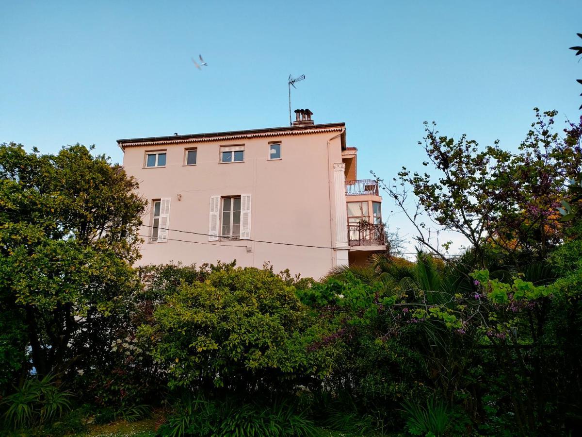 3 Rooms, 2 Bathrooms, In A Villa. Lightfull, Quiet And Charm Cannes Exterior foto